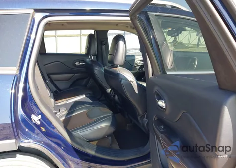 2015 Jeep Cherokee Limited z USA, uszkodzony, nr VIN 1C4PJLDS3FW547228